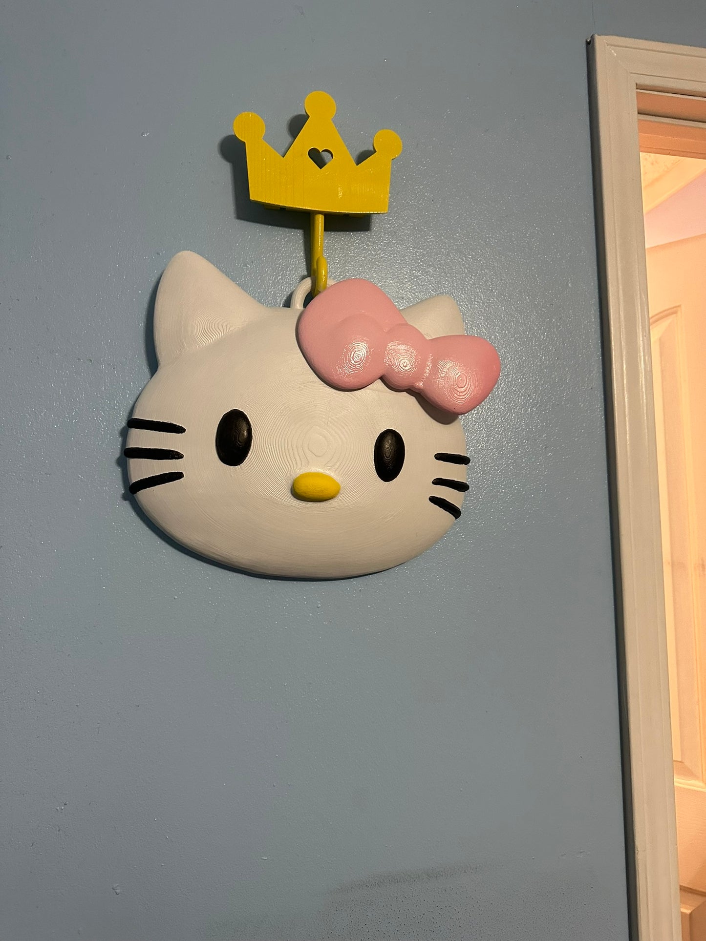 🎀 Giant Hello Kitty Wall Medallion with Hook – Hand-Painted & Purr-fectly Adorable!